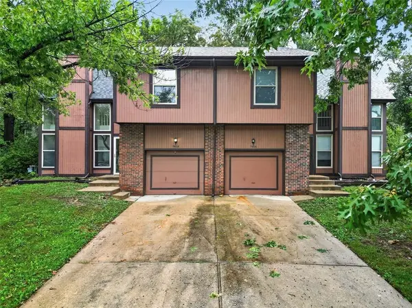 7606 W 86th ST, Overland Park, KS 66212