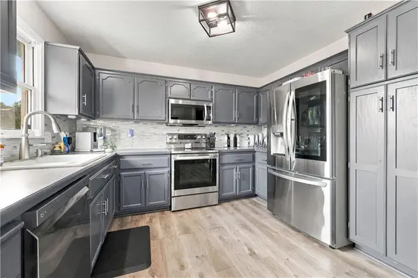 1007 Golden AVE, Excelsior Springs, MO 64024