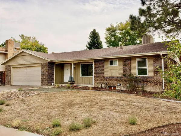 1996 S Olathe, Aurora, CO 80013