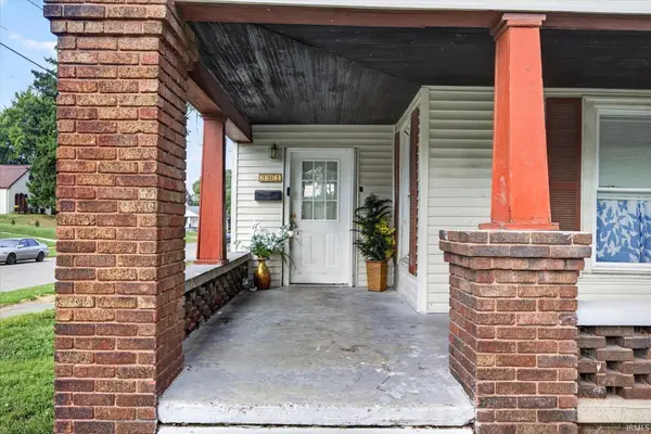 301 N Meridian ST, Washington, IN 47501-2712