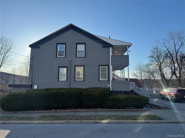 34 Hoffman ST #1, Poughkeepsie, NY 12601