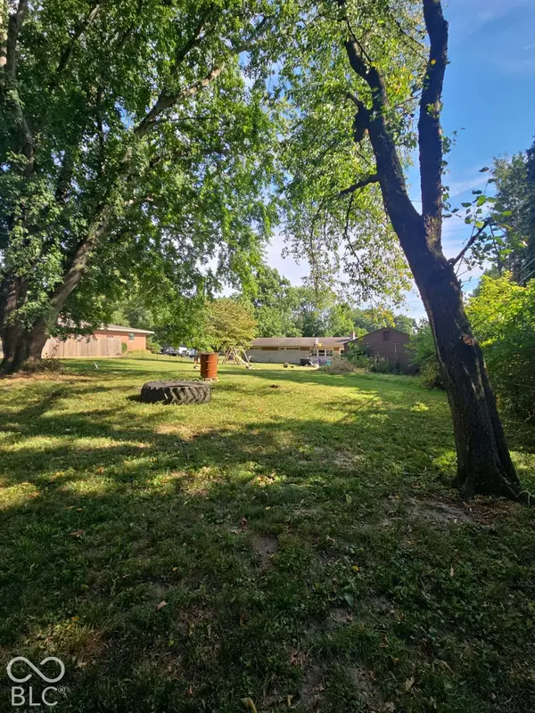 3342 Hillcrest DR, Indianapolis, IN 46227