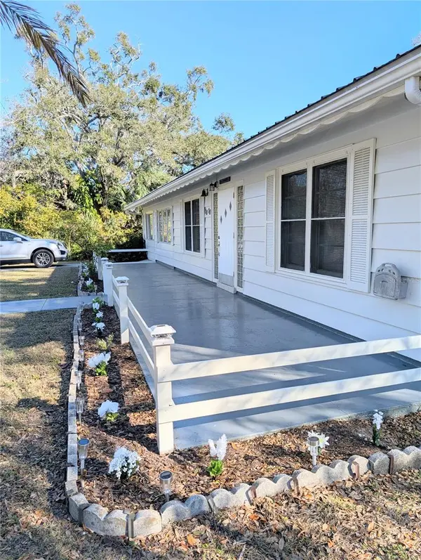 1010 INDIAN BEACH DR, Sarasota, FL 34234