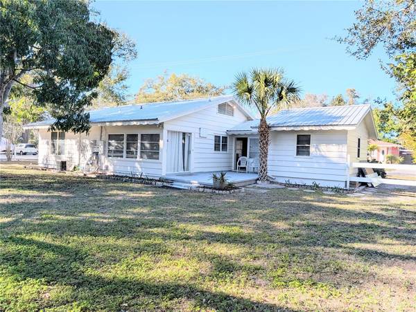 1010 INDIAN BEACH DR, Sarasota, FL 34234