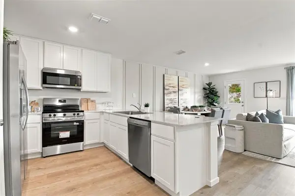 3338 WANDEL TER, Davenport, FL 33837