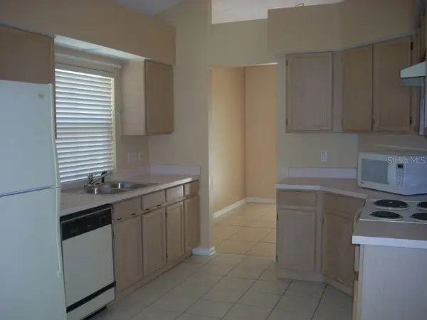 828 GARDEN GLEN LOOP, Lake Mary, FL 32746