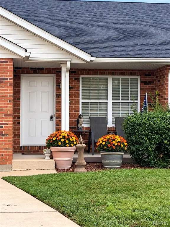 4150 Jane LN, Washington, MO 63090