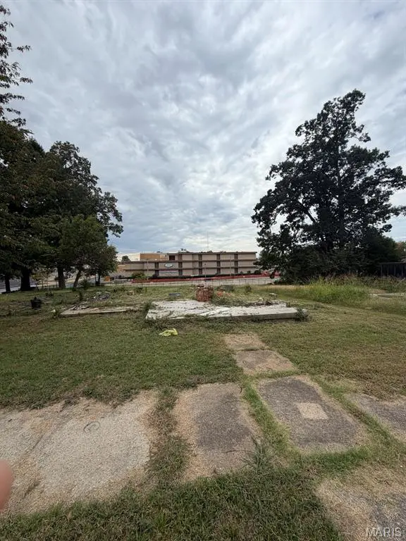 616 Kinzer ST, Poplar Bluff, MO 63901
