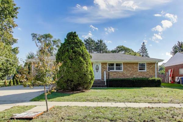 901 S Can Dota AVE, Mount Prospect, IL 60056