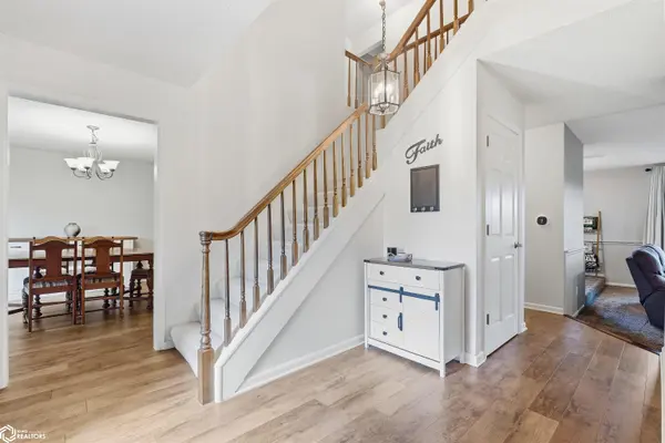 2407 New Salem RD, Marshalltown, IA 50158