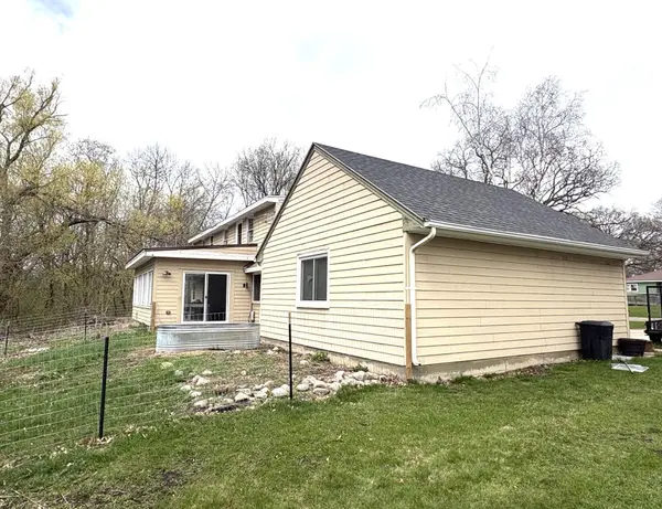 1039 W Summit AVE, Fergus Falls, MN 56537