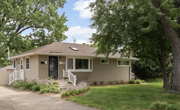 1405 Independence AVE S, Saint Louis Park, MN 55426