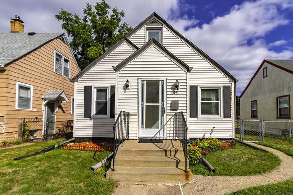 653 4th AVE S, South Saint Paul, MN 55075