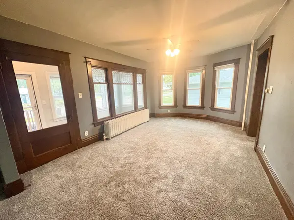 417 Western AVE, Madison, MN 56256
