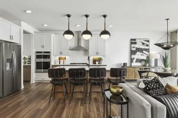 15144 Amber Fields BLVD W, Rosemount, MN 55068
