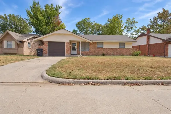 740 Butler ST, Moore, OK 73160