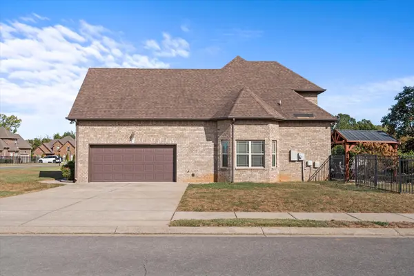 3229 Shady Forest Dr, Murfreesboro, TN 37128
