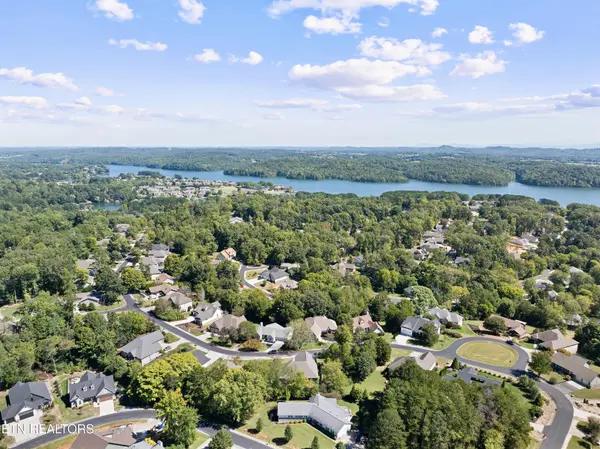 137 Chahyga Way, Loudon, TN 37774