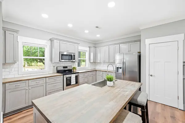 6063 Mansford Rd, Winchester, TN 37398