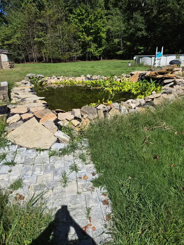 2470 Eastbrook Rd, Estill Springs, TN 37330