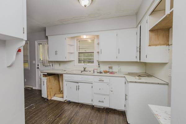 2223 S Walnut, Wichita, KS 67213