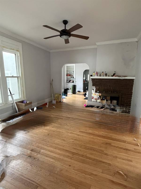 325 N Green, Wichita, KS 67214