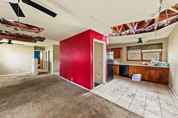 307 Hartland Ave, Salina, KS 67401