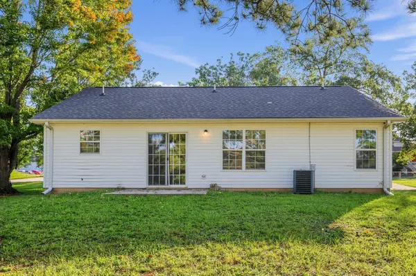 2002 Shalann DR, Spartanburg, SC 29301