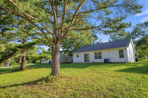 2002 Shalann DR, Spartanburg, SC 29301