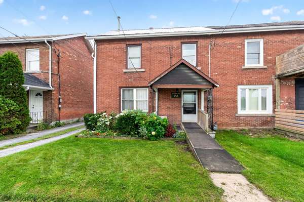 154 Stephen ST, Kingston, ON K7K 2C7