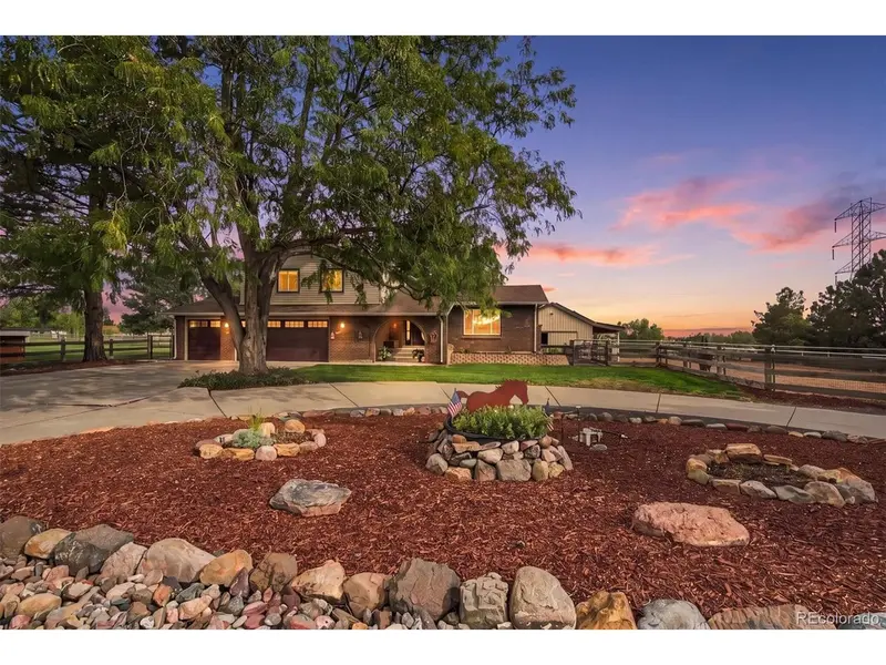 17425 W 57th, Golden, CO 80403