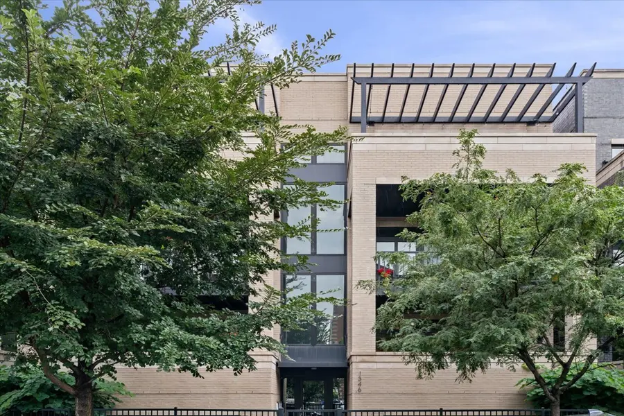 1346 W WALTON ST #3W, Chicago, IL 60642