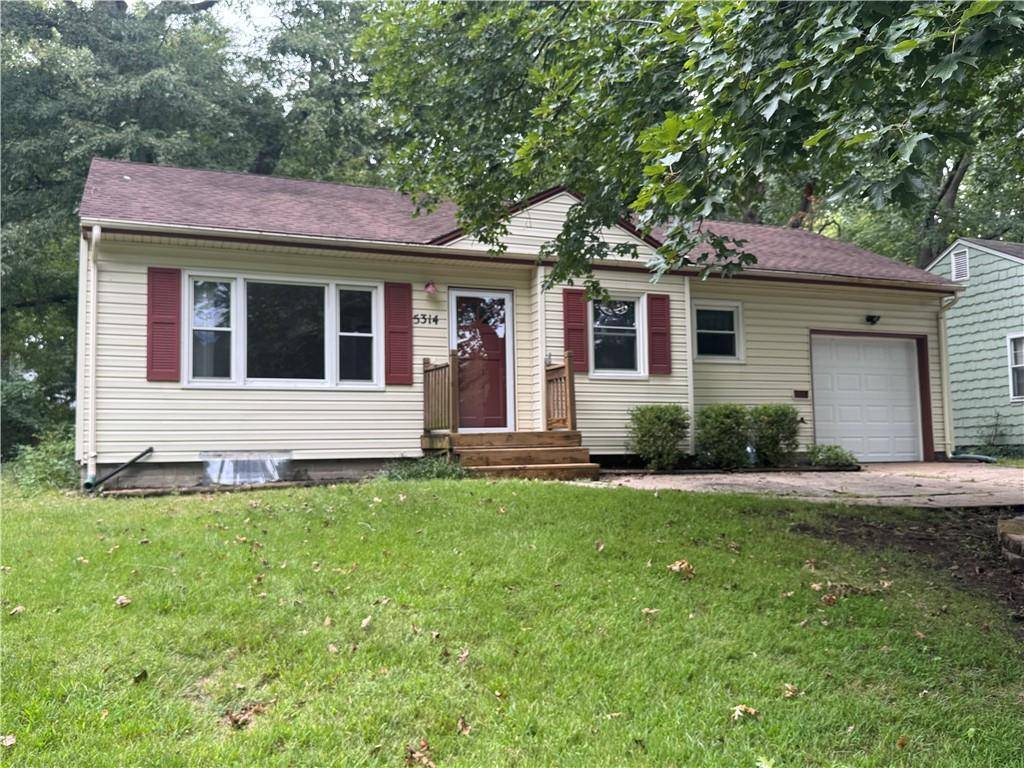 5314 Linden ST, Roeland Park, KS 66205