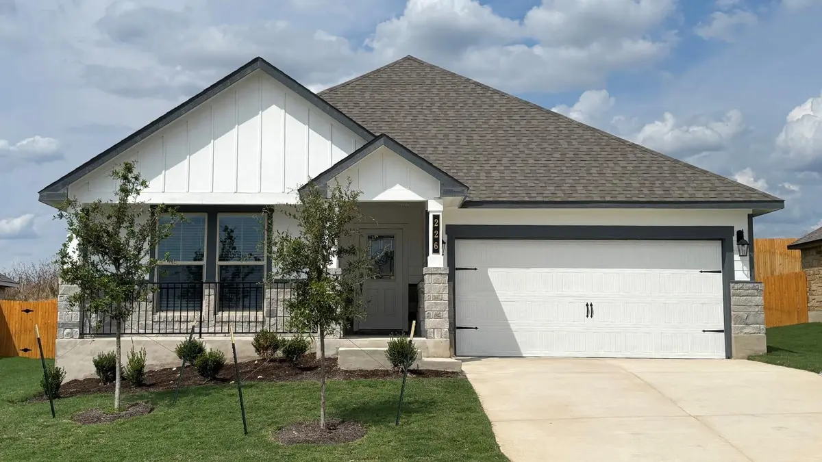 226 Water Well RD, Burnet, TX 78611