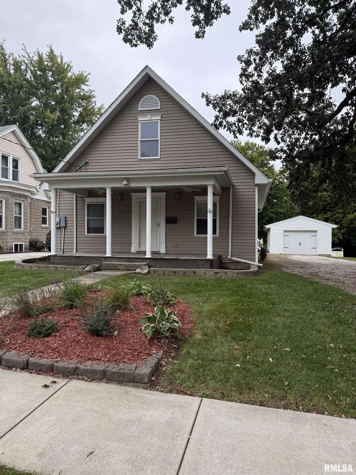 409 N MAIN ST, Eureka, IL 61530
