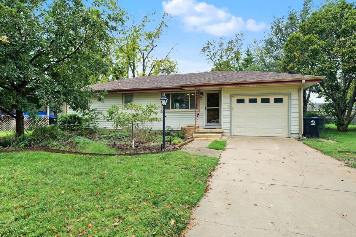 2424 Drake Place, Salina, KS 67401