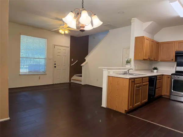 14504 Harris Ridge BLVD #B, Pflugerville, TX 78660
