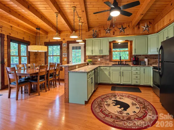 30 Baguette BLVD, Waynesville, NC 28785