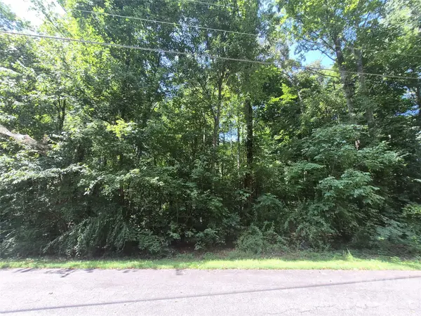 3307 Lancaster DR, Statesville, NC 28625