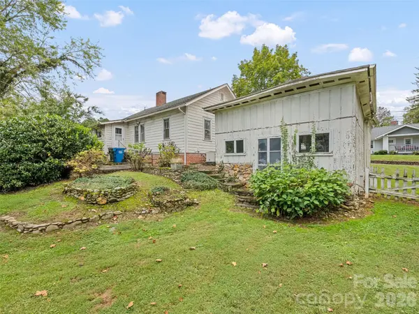 102 W Marshall ST, Waynesville, NC 28786