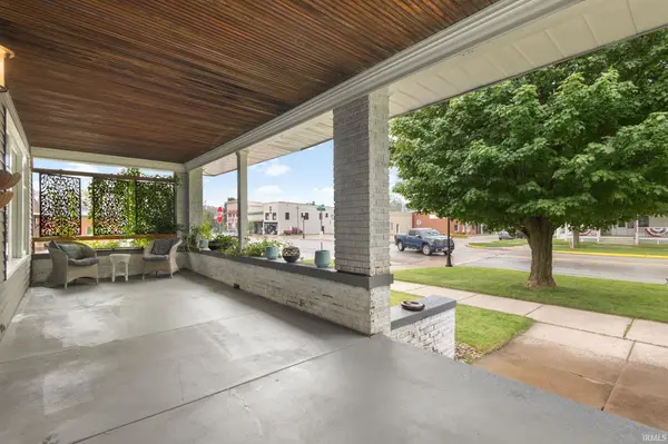 101 W Michigan ST, New Carlisle, IN 46552