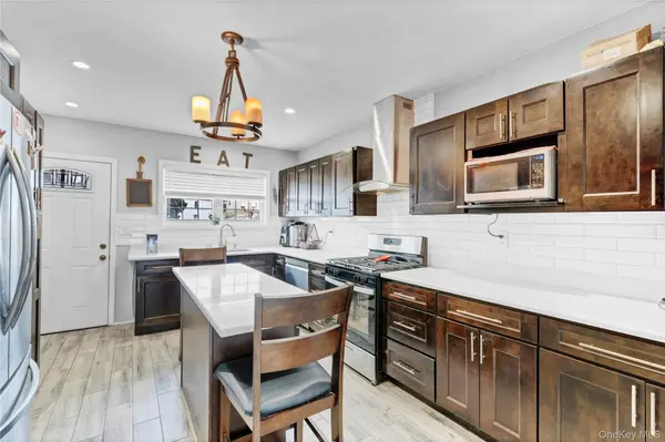 99-13 215th ST, Queens Village, NY 11429