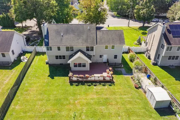 155 Little Plains RD, Huntington, NY 11743