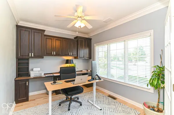 13429 Water Crest DR, Fishers, IN 46038