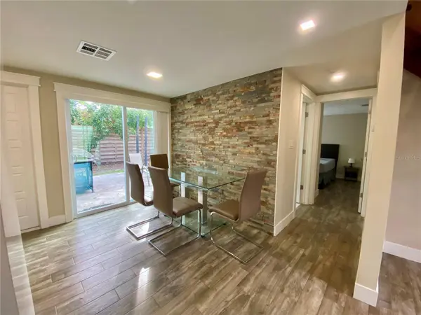 4564 IOLA DR, Sarasota, FL 34231