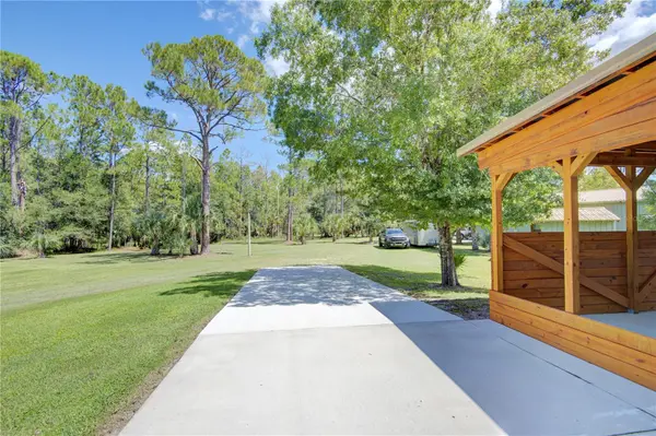 420 SMITH RD, Osteen, FL 32764
