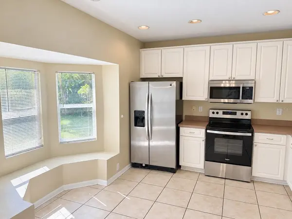 6509 BRIDGECREST DR, Lithia, FL 33547