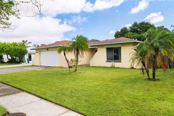 8497 90TH ST, Seminole, FL 33777