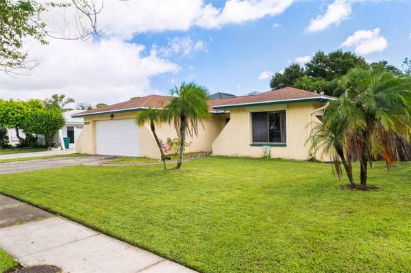 8497 90TH ST, Seminole, FL 33777