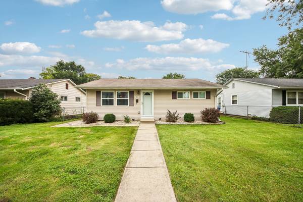 921 N Jackson ST, Waukegan, IL 60085